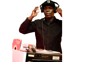 DJ MADSOL DESAR. All vinyl set playing Soul, Funk, Disco, Motown & Classic. Check it out at MIXCLOUD.